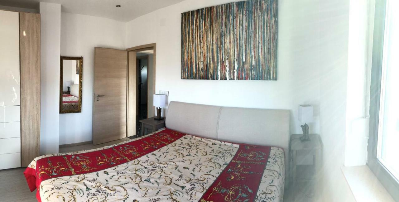 Villa Antunovic Malinska Ngoại thất bức ảnh